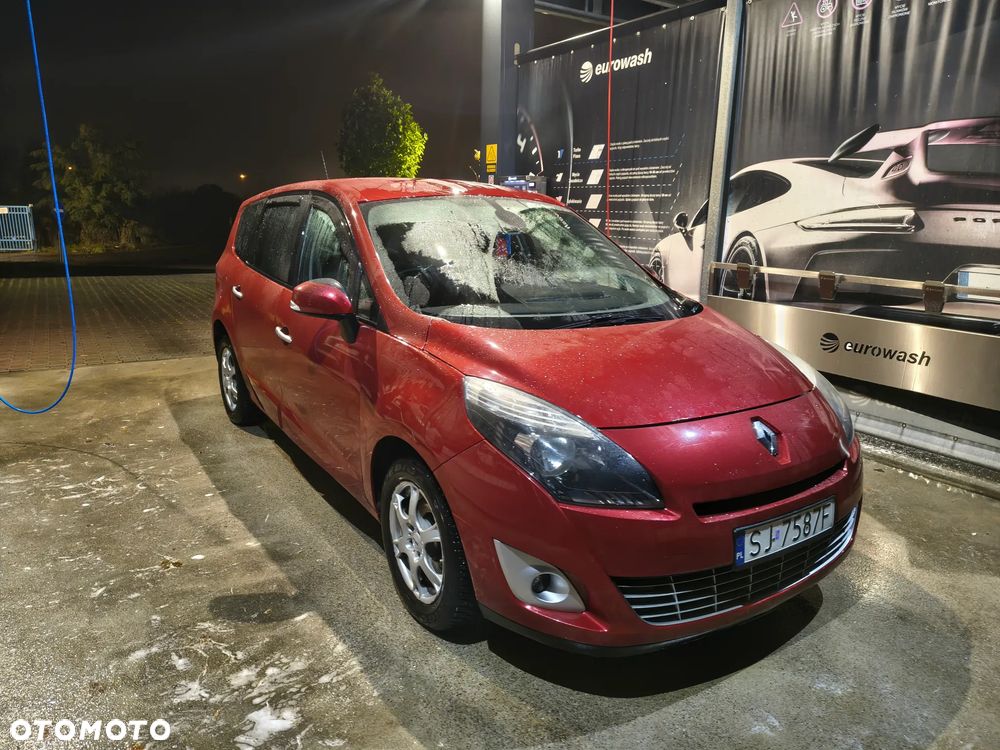 Renault Scenic 2010 photo 2