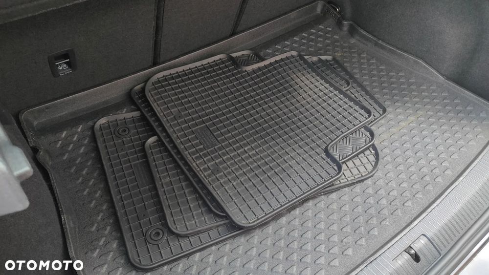 Volkswagen Golf Sportsvan SV 1.4 TSI BMT Comfortline DSG - 20