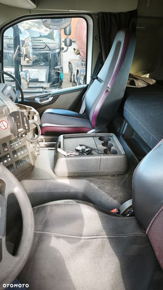 Volvo FM 420 - 13