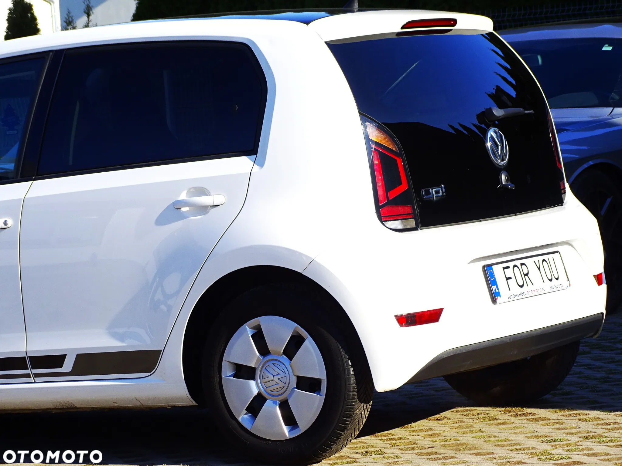 Volkswagen up! 1.0 take Perfectline - 10