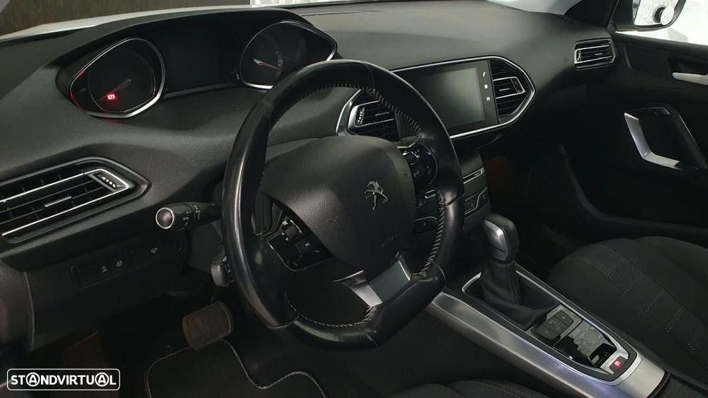 Peugeot 308 SW 1.6 BlueHDi Allure J18 EAT6 - 12