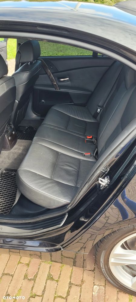 BMW Seria 5 - 30