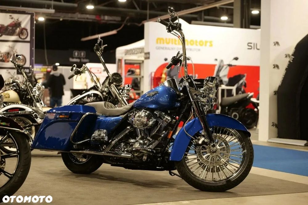 Harley-Davidson Touring Road King - 11