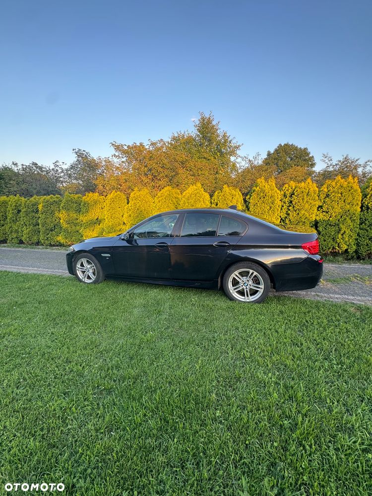 BMW Seria 5 2015 photo 3