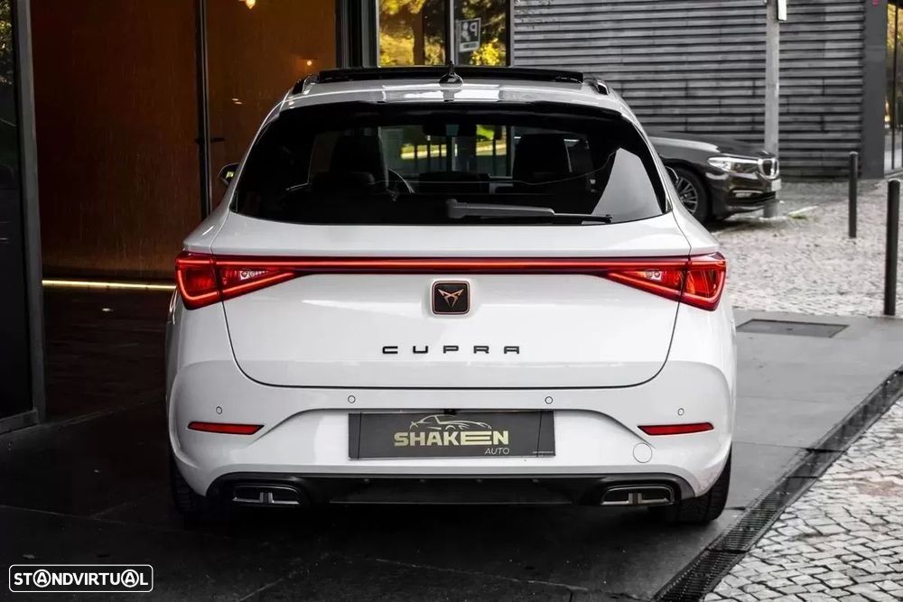 Cupra Leon ST 1.5 eTSI DSG - 10