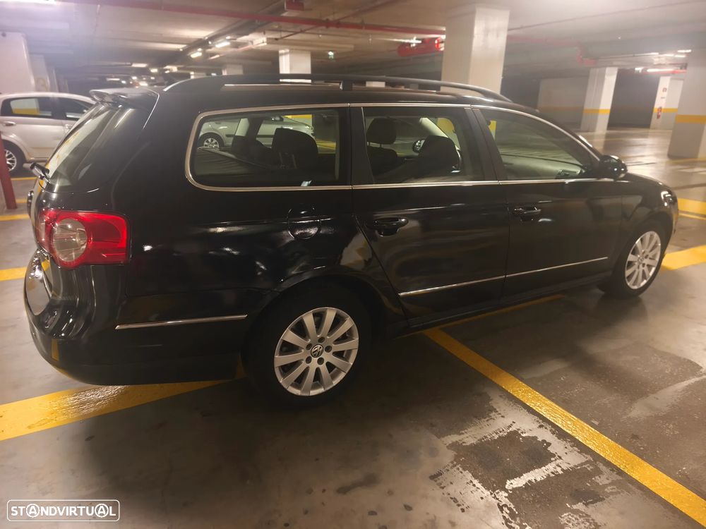 VW Passat Variant 2.0 TDI Highline - 21