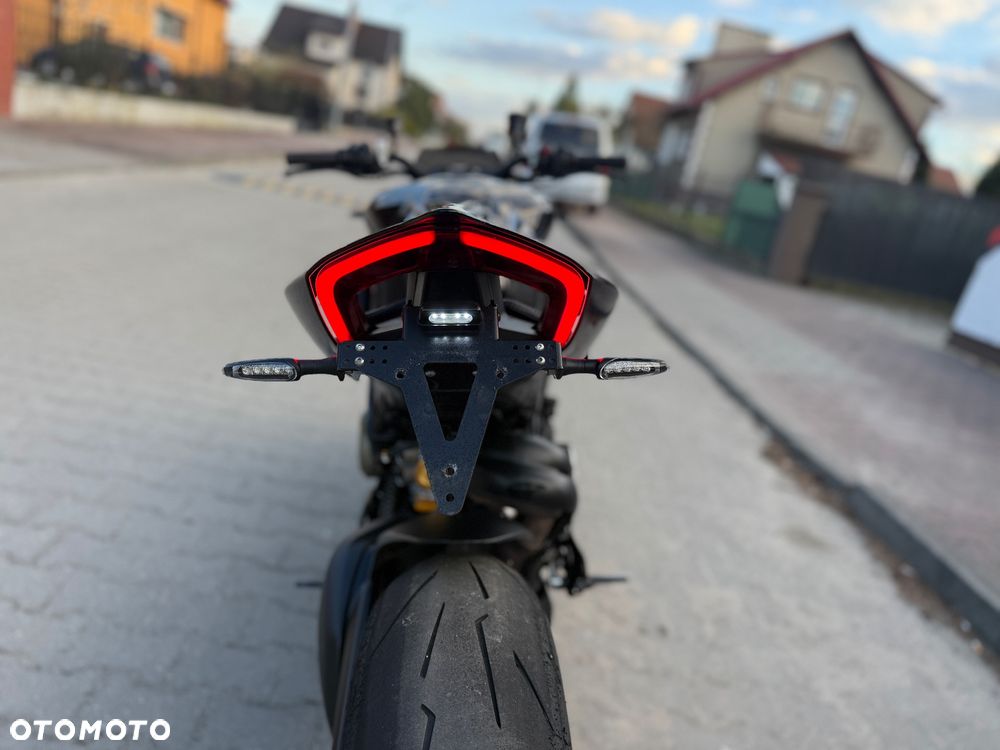 Ducati Streetfighter V4 - 13