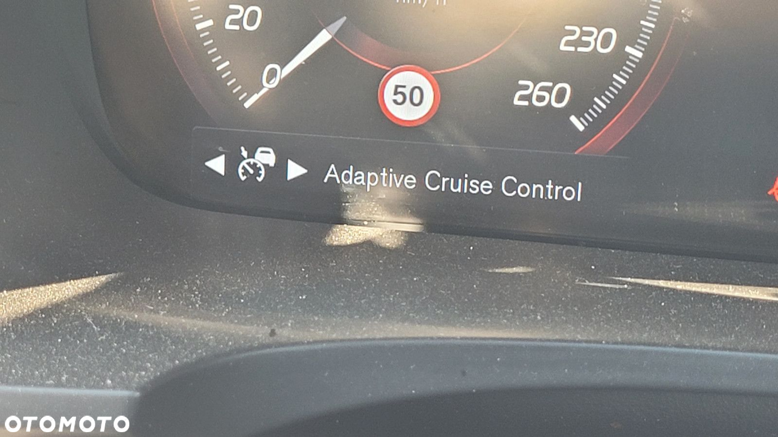Volvo V90 Cross Country - 31