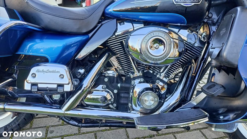 Harley-Davidson FLH Electra Glide - 10