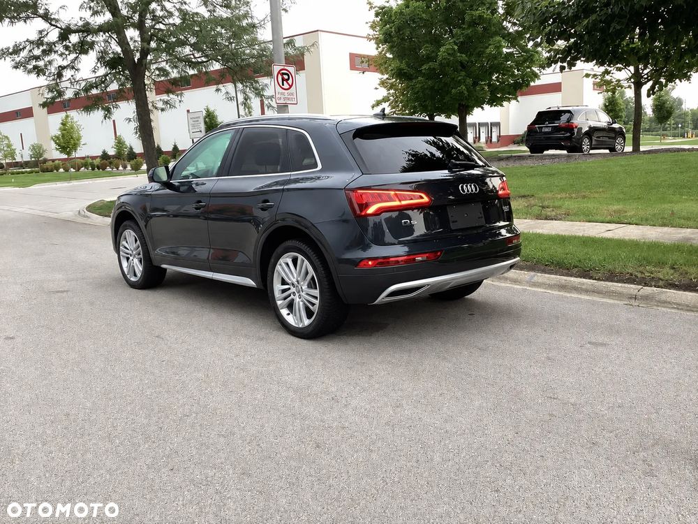 Audi Q5 2.0 TFSI Quattro Design S tronic - 4