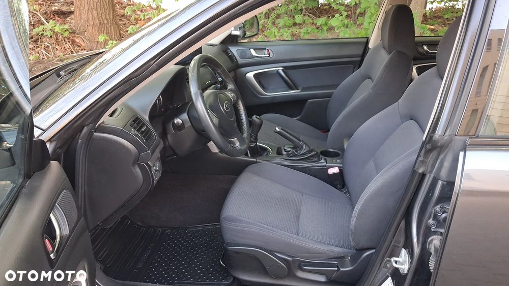 Subaru Legacy - 7