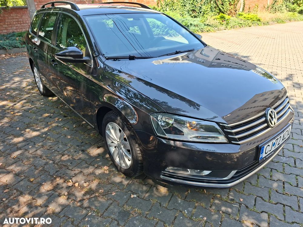 Volkswagen Passat 2.0 TDI Blue TDI Comfortline - 8