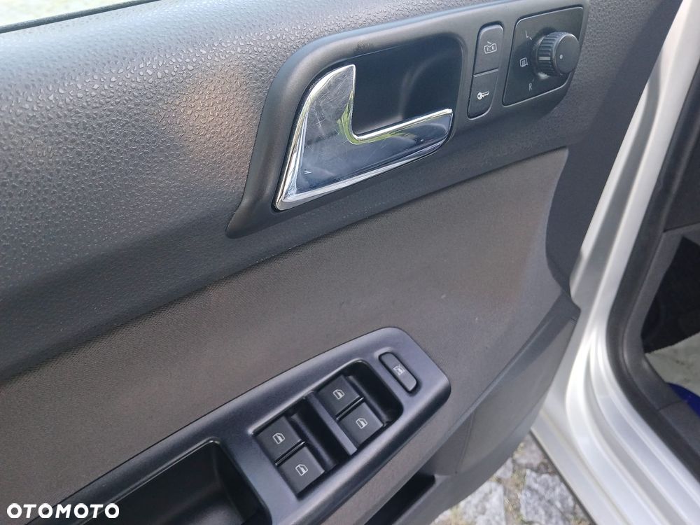 Volkswagen Polo - 22