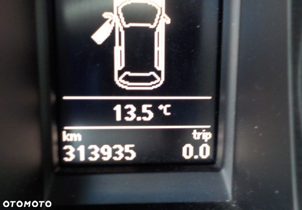 Volkswagen Golf - 28