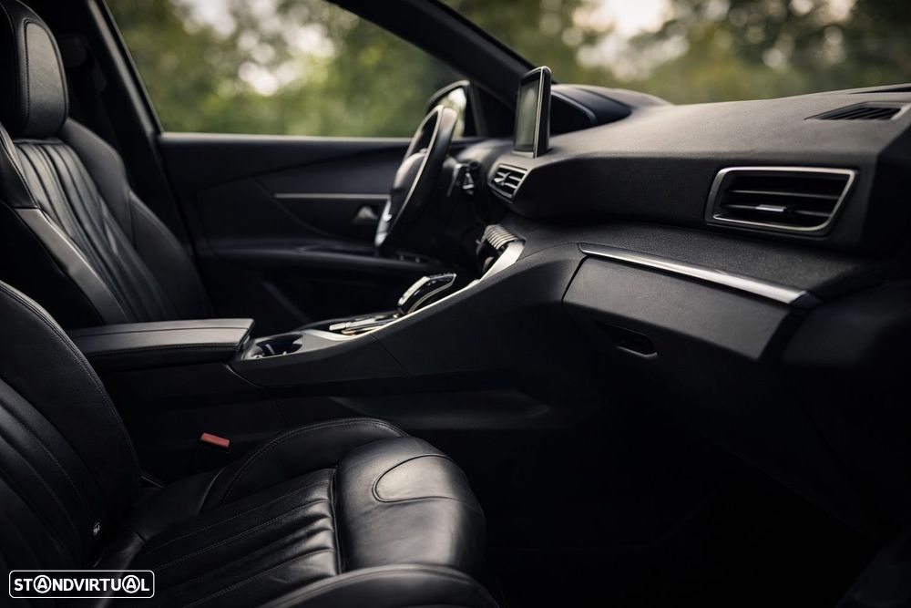 Peugeot 3008 1.6 BlueHDi GT Line EAT6 - 26