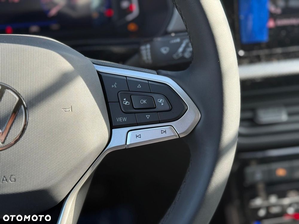 Volkswagen T-Cross 1.0 TSI Life Plus - 23