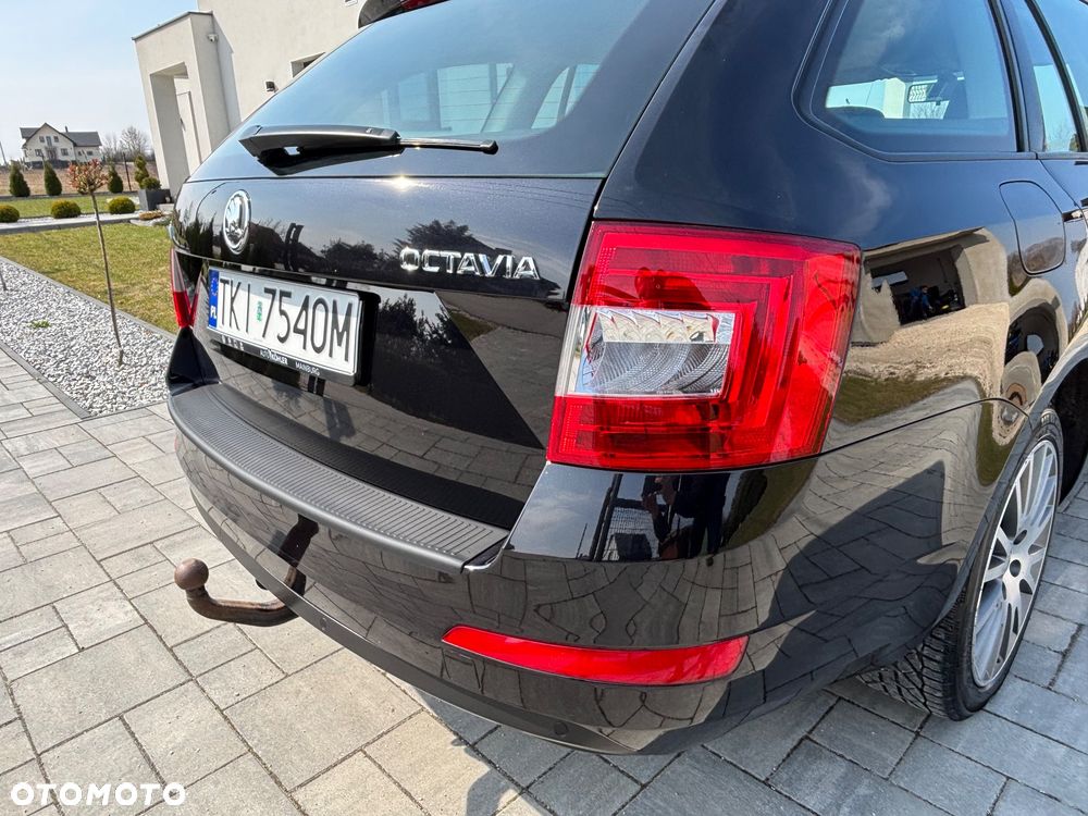 Skoda Octavia 2.0 TDI Edition DSG - 16