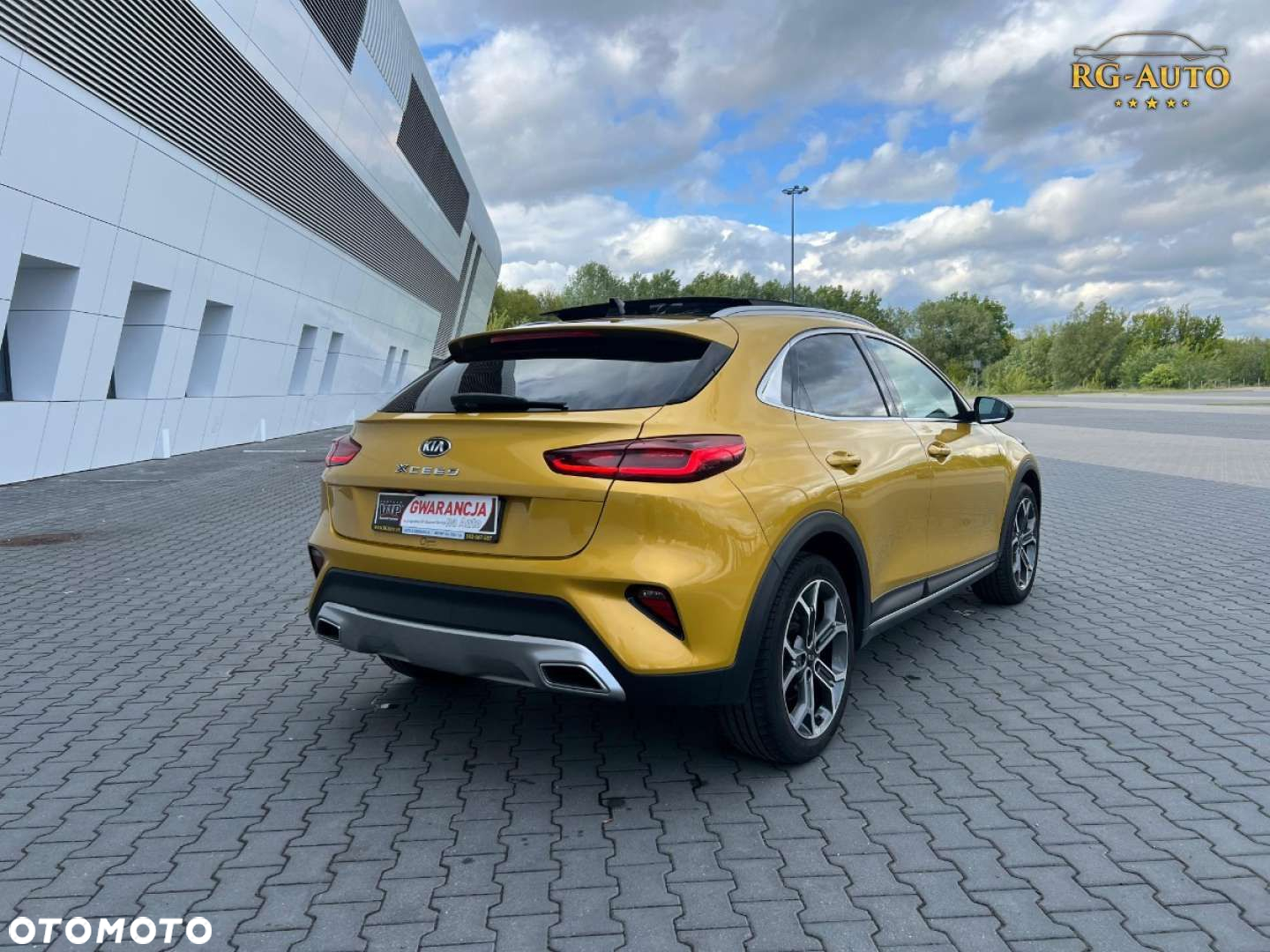 Kia XCeed - 8