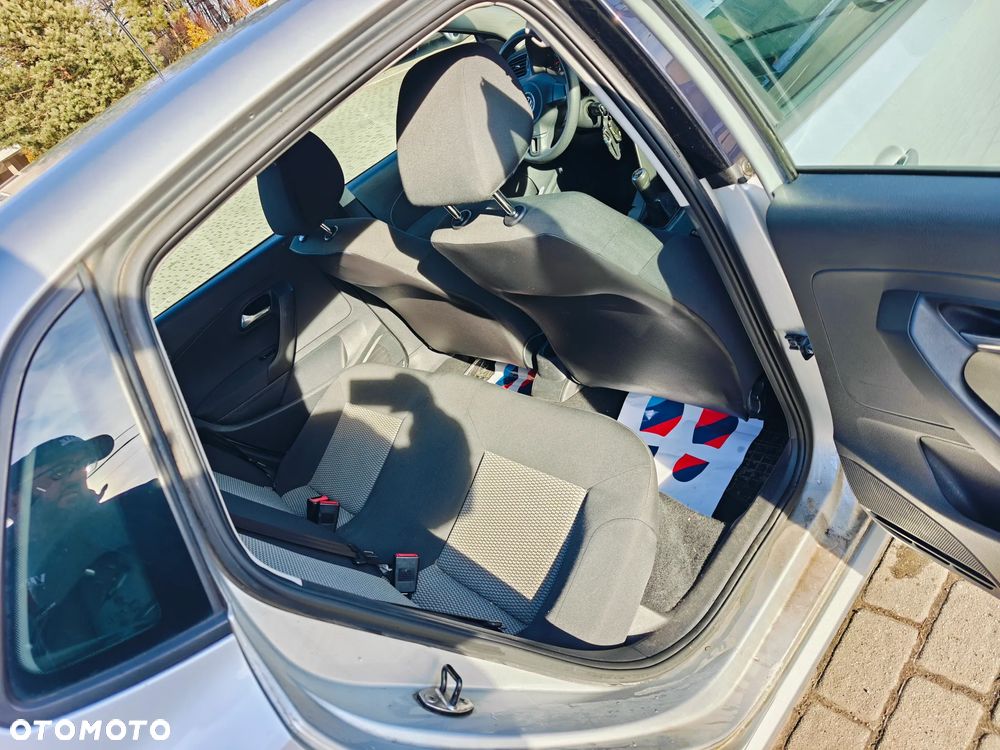 Volkswagen Polo 1.2 Comfortline - 8