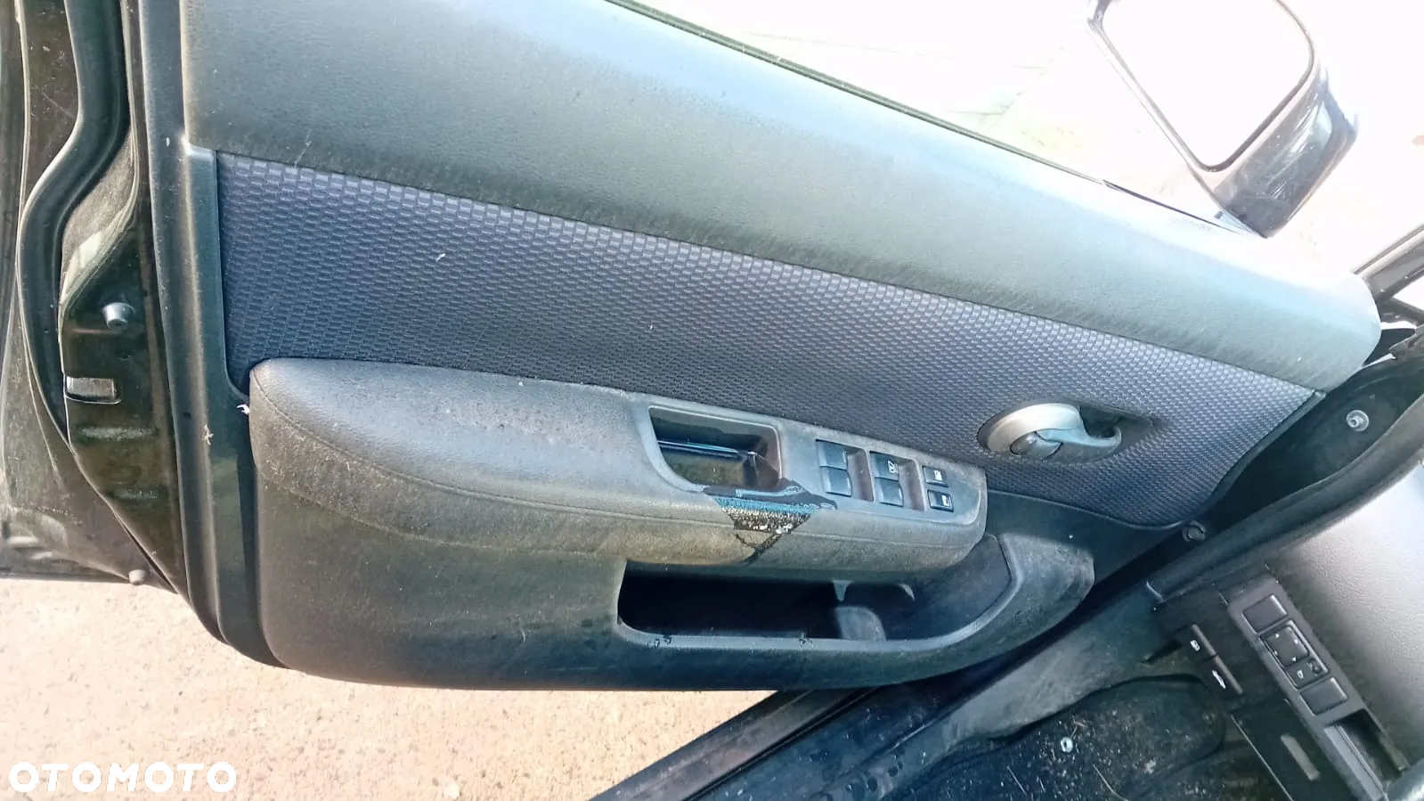 Tylko Części Nissan Tiida I C11 1.6 hr16de hr16 110KM 81kW 04r–08r HB 5D lakier B20 - 7