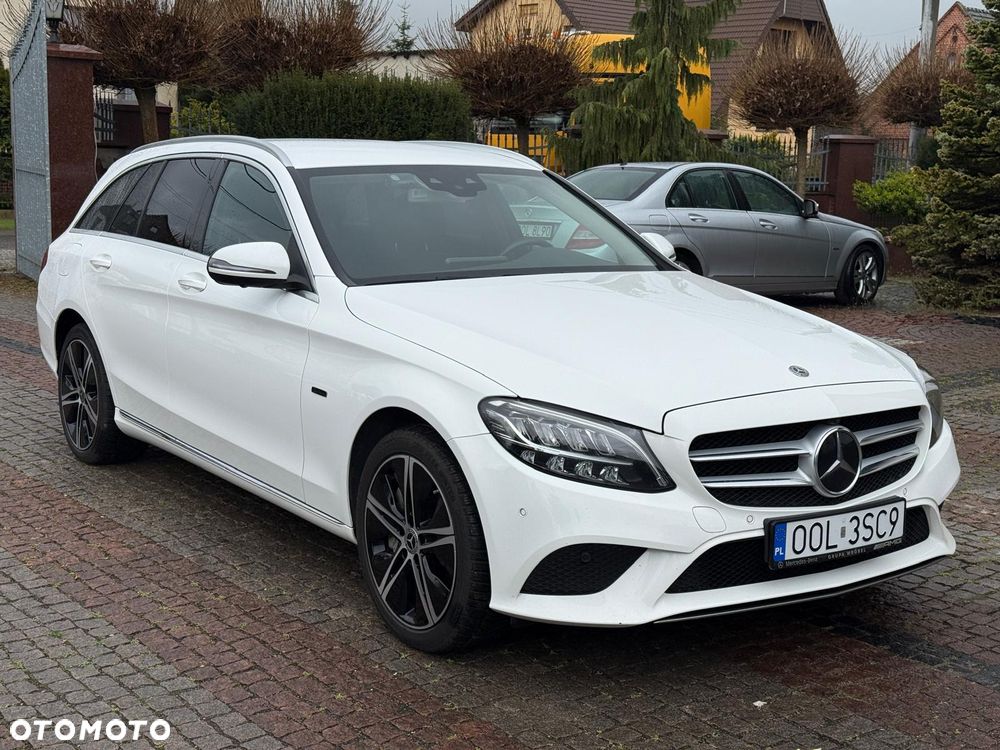 Mercedes-Benz Klasa C 300 de 9G-TRONIC - 2