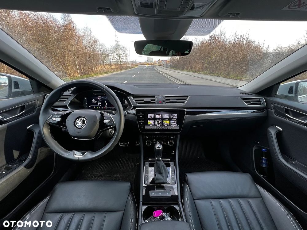 Skoda Superb 2.0 TDI SCR L&K DSG - 5