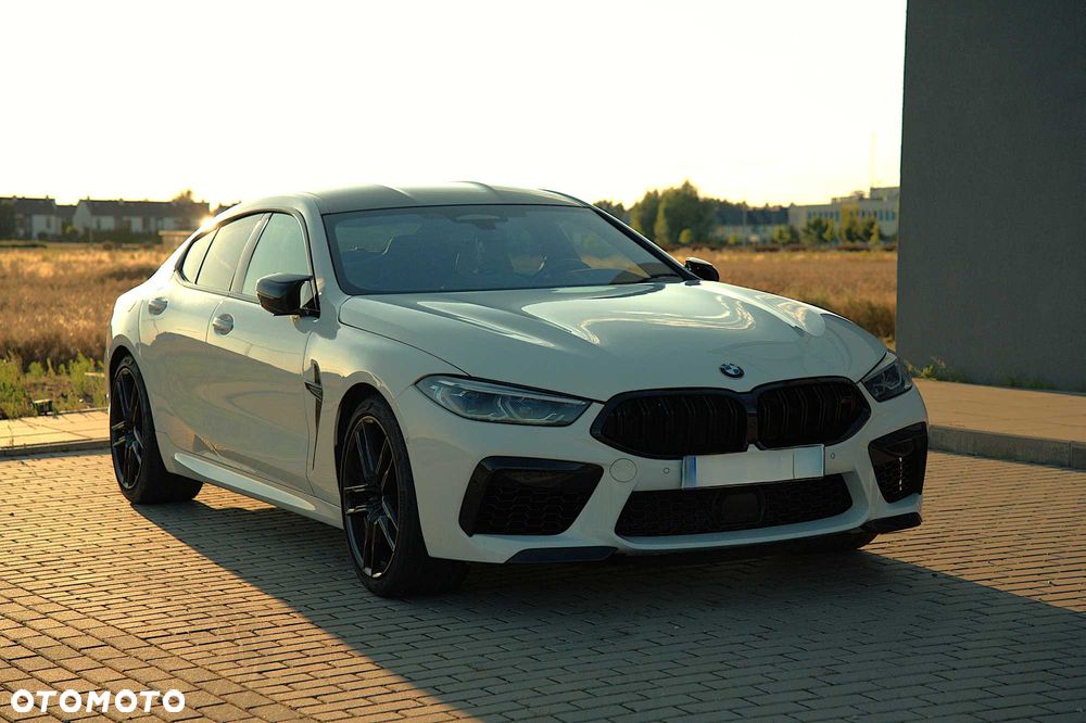 BMW M8 - 2
