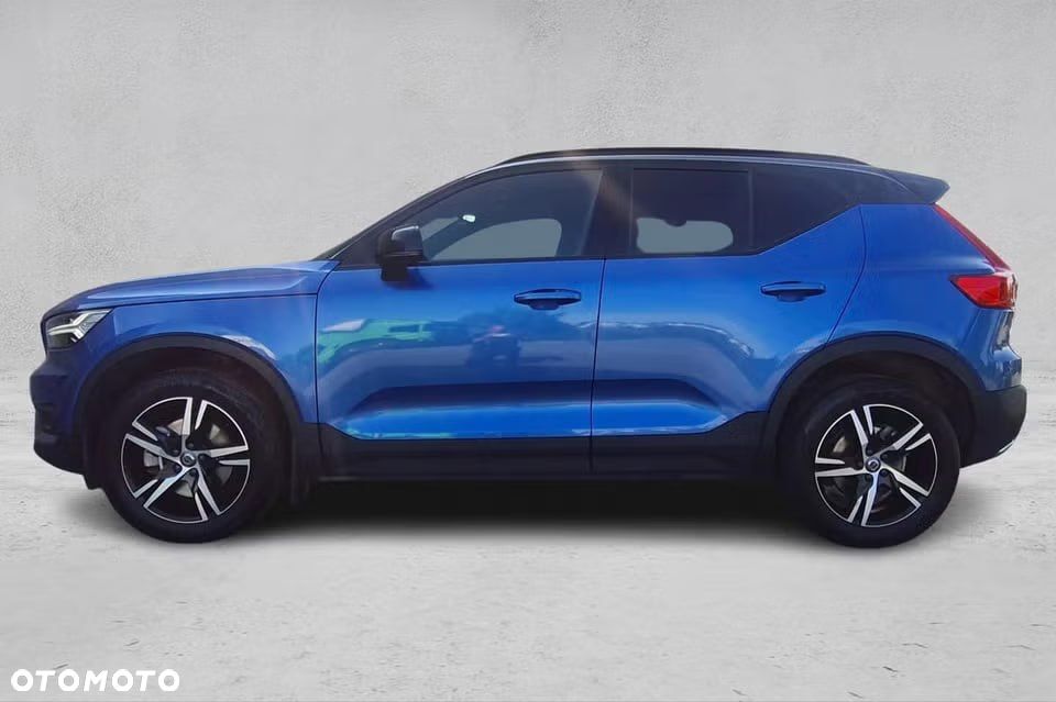 Volvo XC 40 D3 SCR AWD R-Design - 12