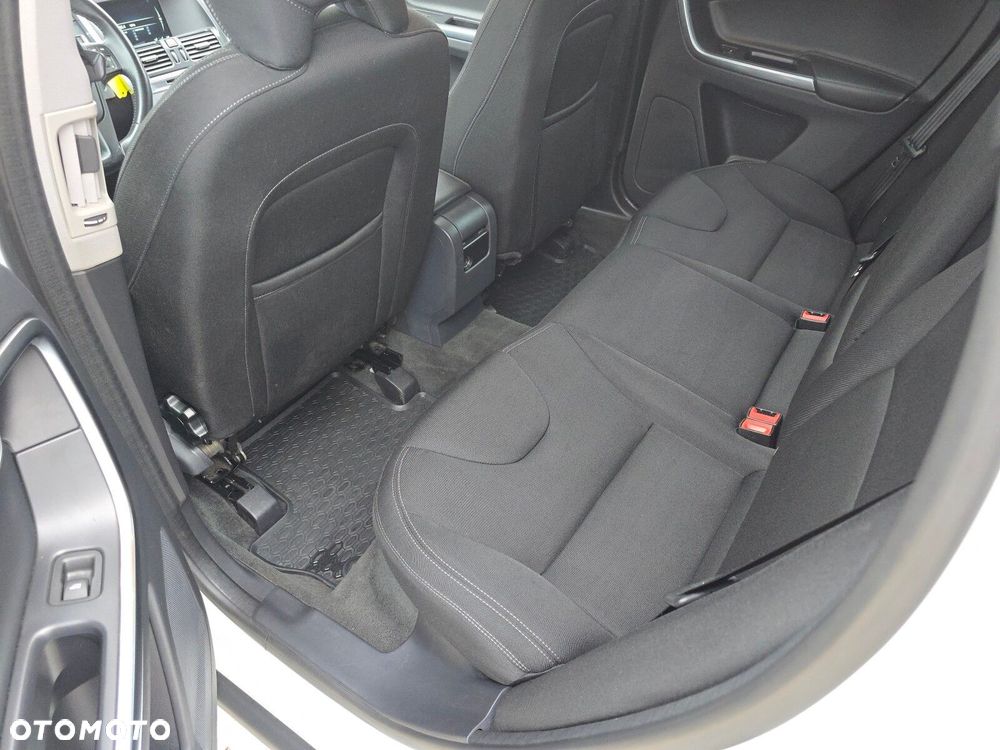Volvo XC 60 - 12
