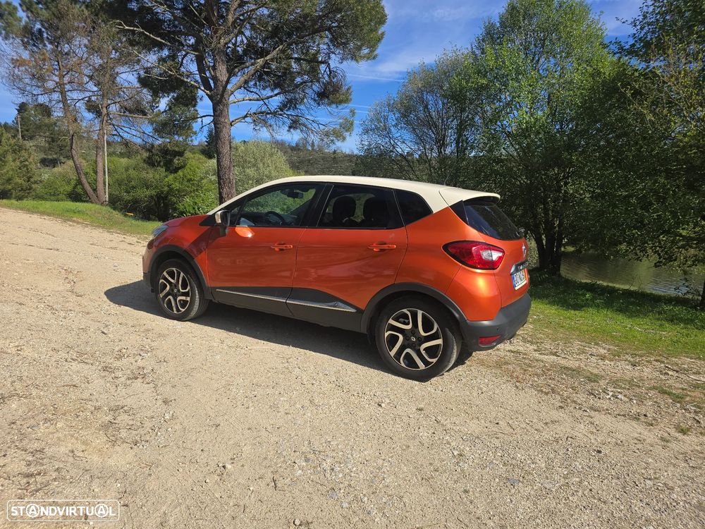 Renault Captur 1.5 dCi Exclusive - 3
