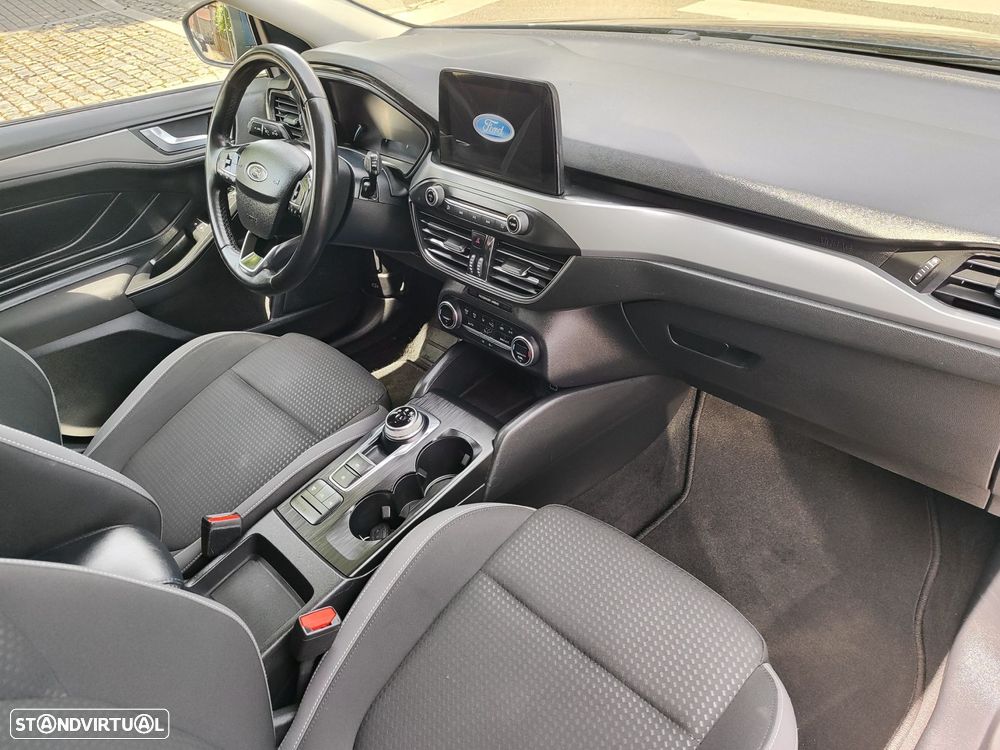 Ford Focus 1.5 TDCi ECOBlue Connected Aut. - 13