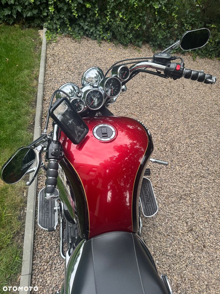 Triumph Rocket - 7