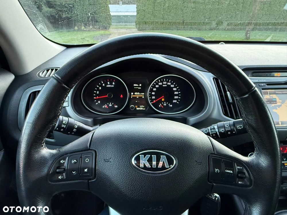Kia Sportage 1.7 CRDI 2WD Vision - 12