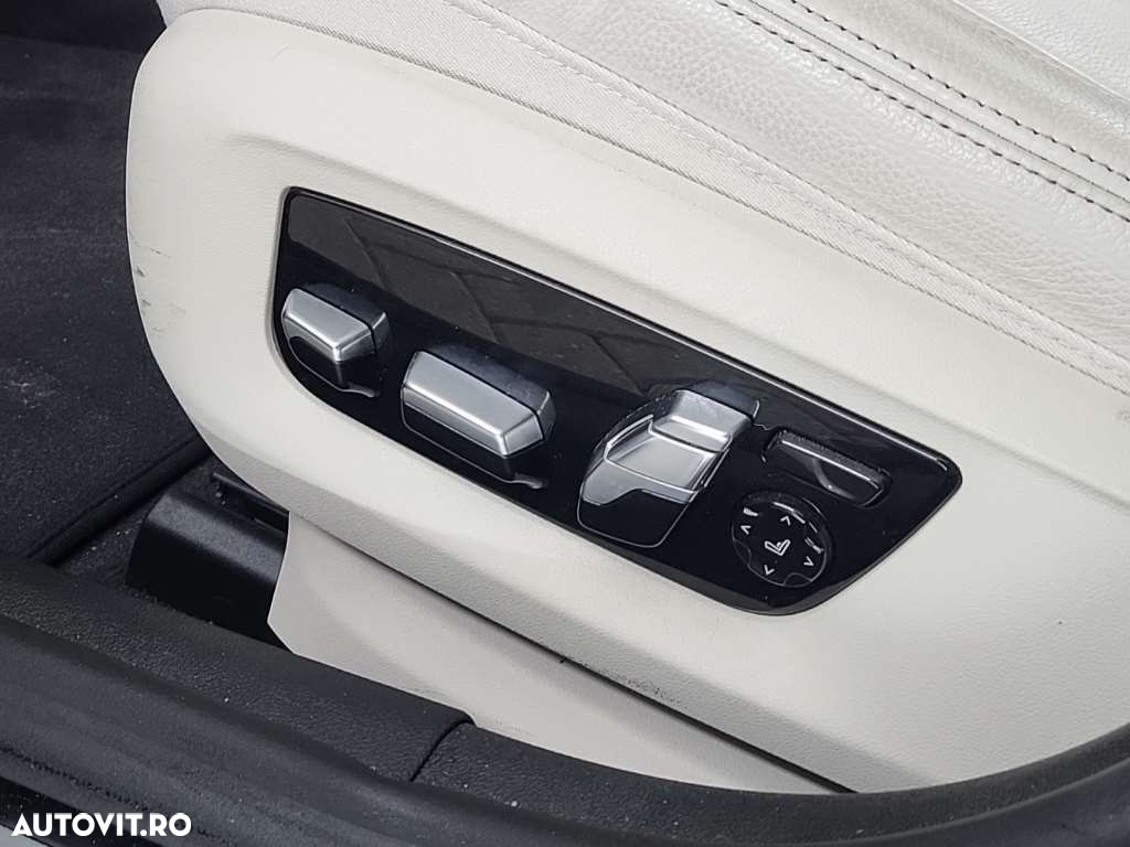 BMW Seria 5 520i AT MHEV - 21