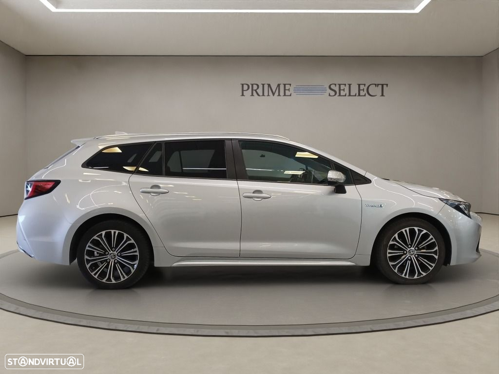 Toyota Corolla Touring Sports - 5