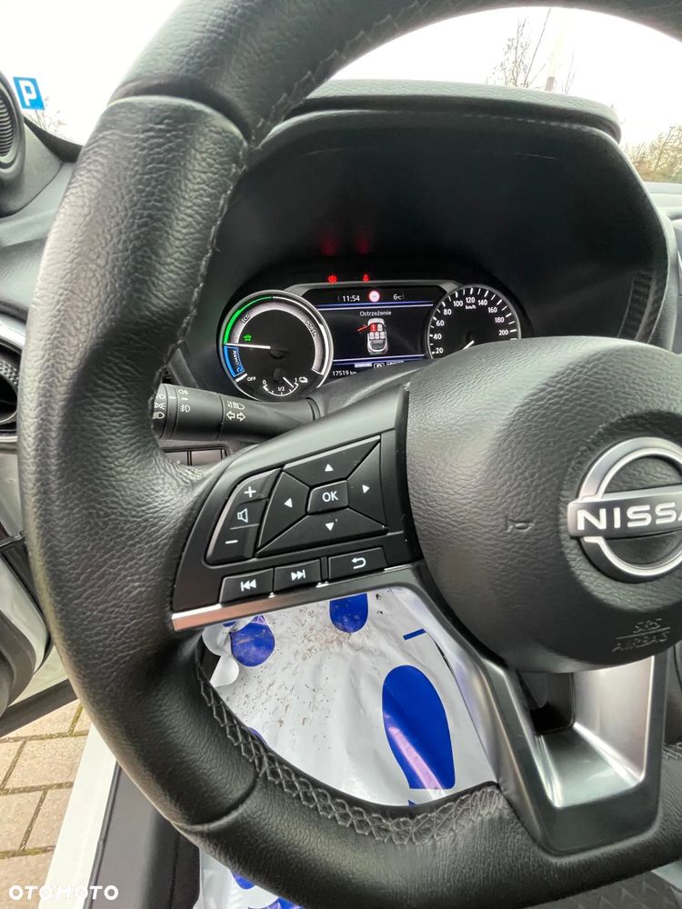 Nissan Juke 1.6 4AMT N-Design - 23