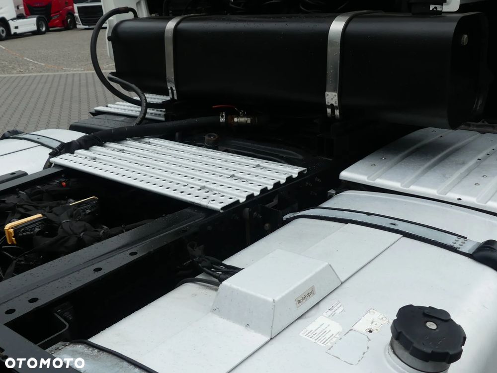 MAN TGX 18.510 / HYDRAULIKA / AUTOMAT / EURO 6 / STANDARD / - 17