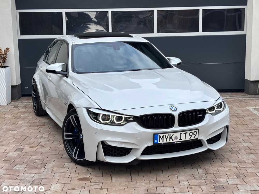BMW M3 Standard - 26