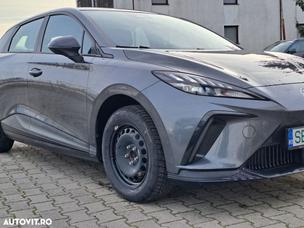 MG MG4 4 Standard - 2