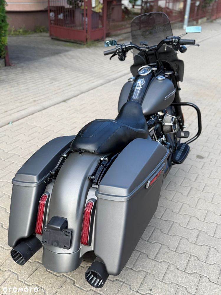 Harley-Davidson Touring Road King - 14