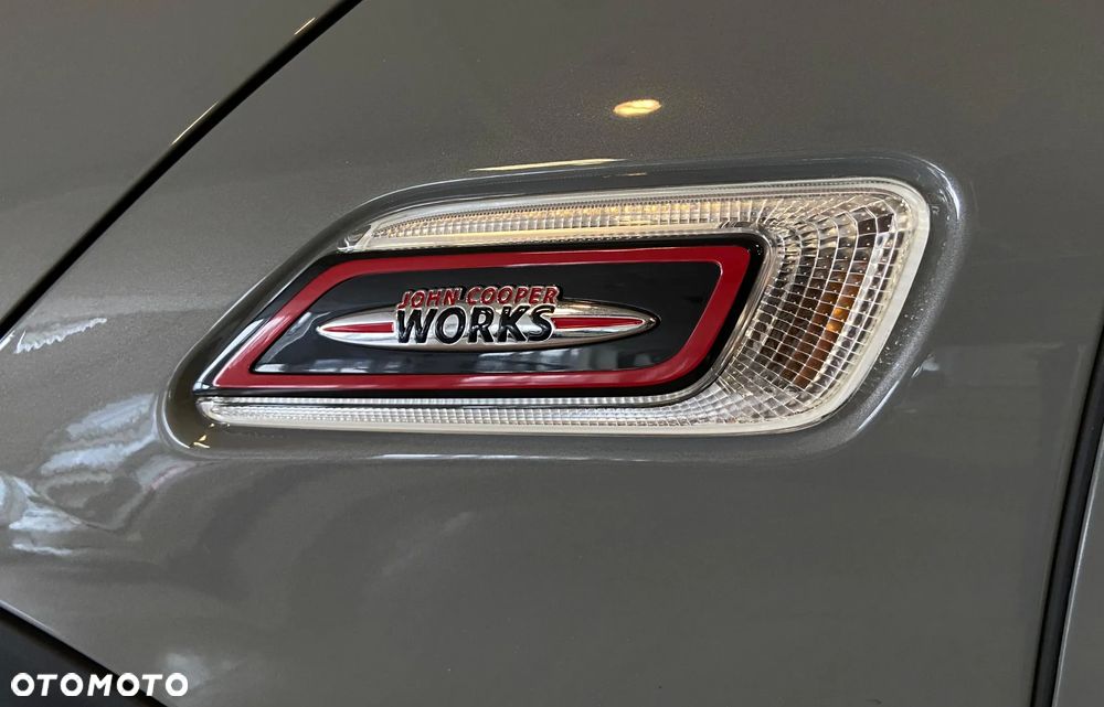 MINI John Cooper Works ALL4 sport - 24