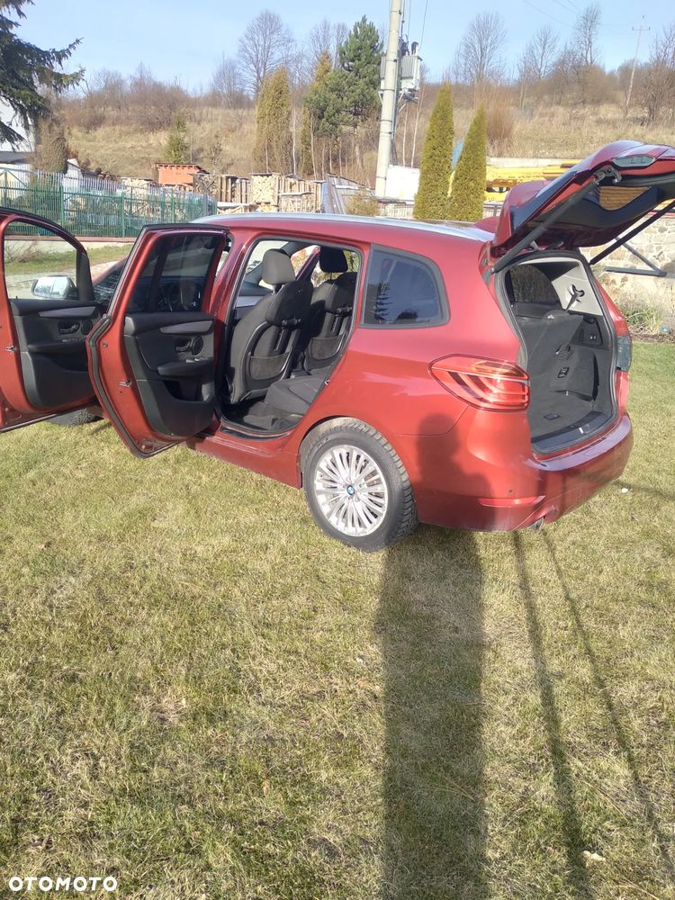 BMW Seria 2 216d Active Tourer - 6