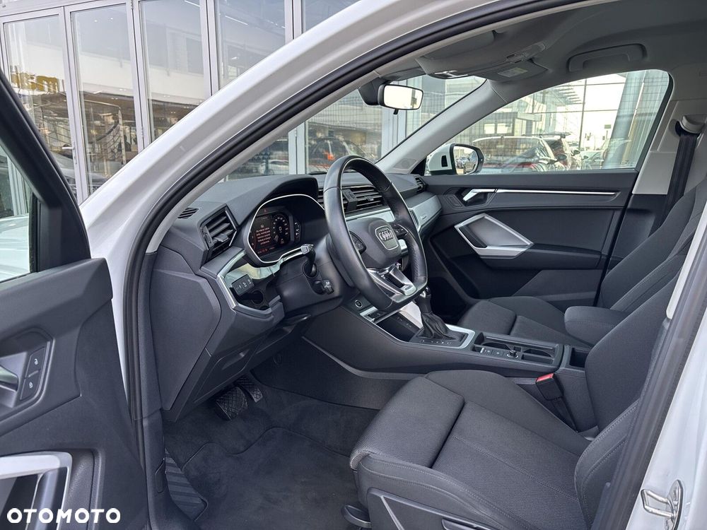 Audi Q3 35 TFSI S tronic - 10
