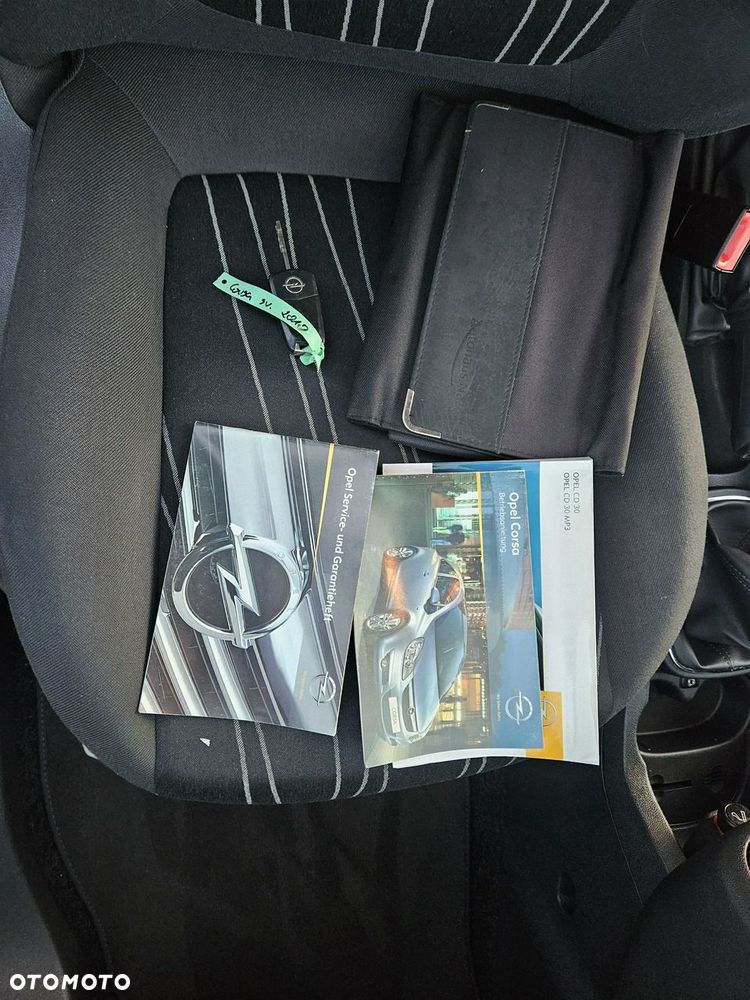 Opel Corsa - 18