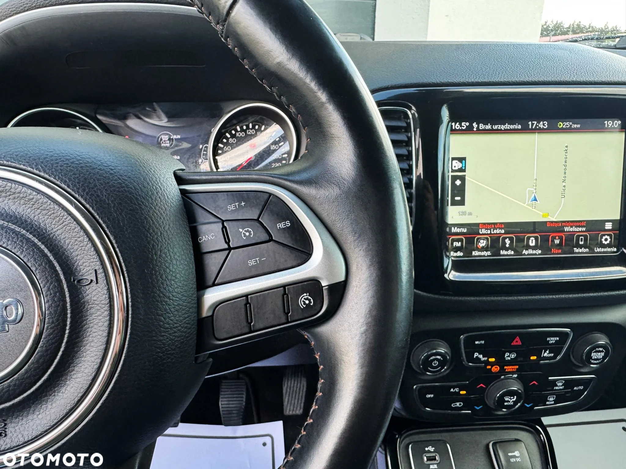 Jeep Compass 1.4 MultiAir Limited - 13