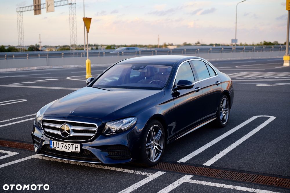 Mercedes-Benz Klasa E 220 d 4-Matic 9G-TRONIC - 10