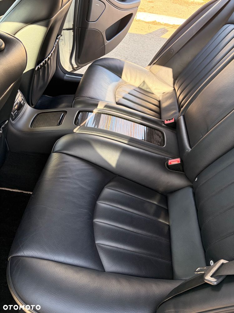Mercedes-Benz CLS - 11