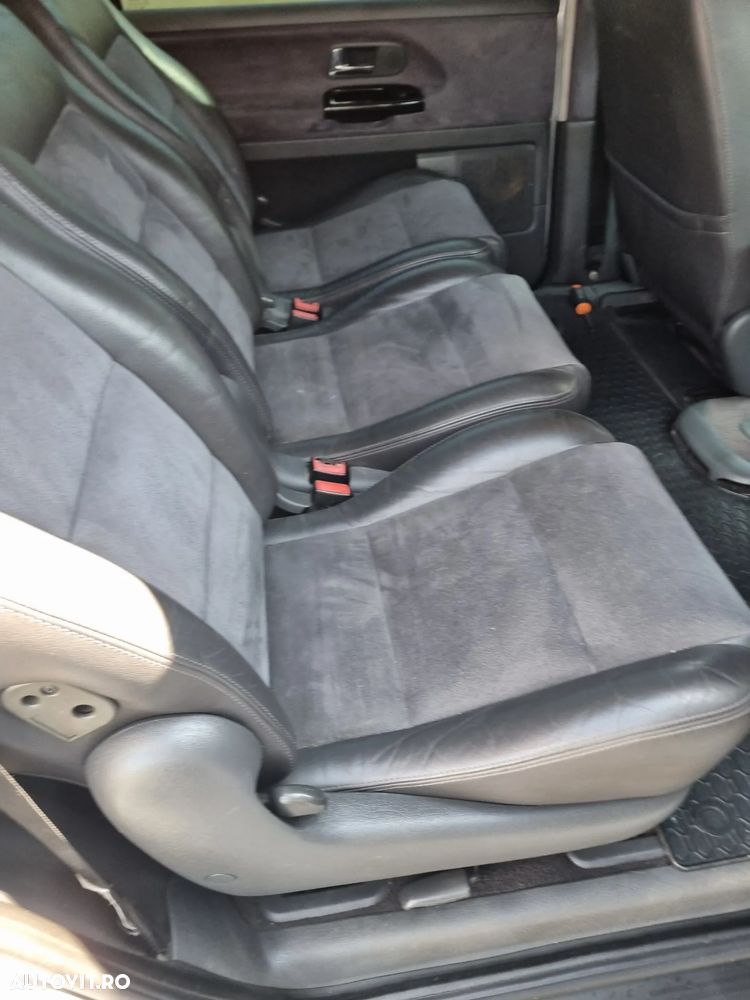 Volkswagen Sharan 1.9TDI Basis - 6