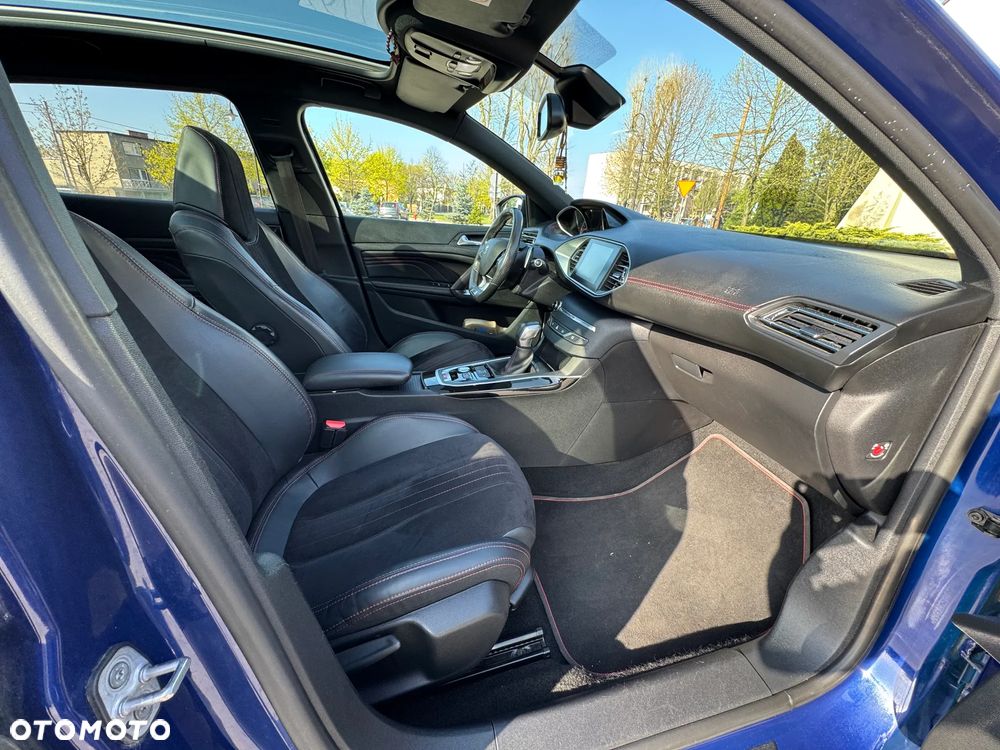 Peugeot 308 - 23