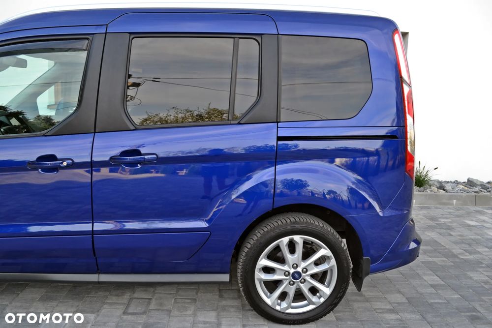Ford Tourneo Connect - 10
